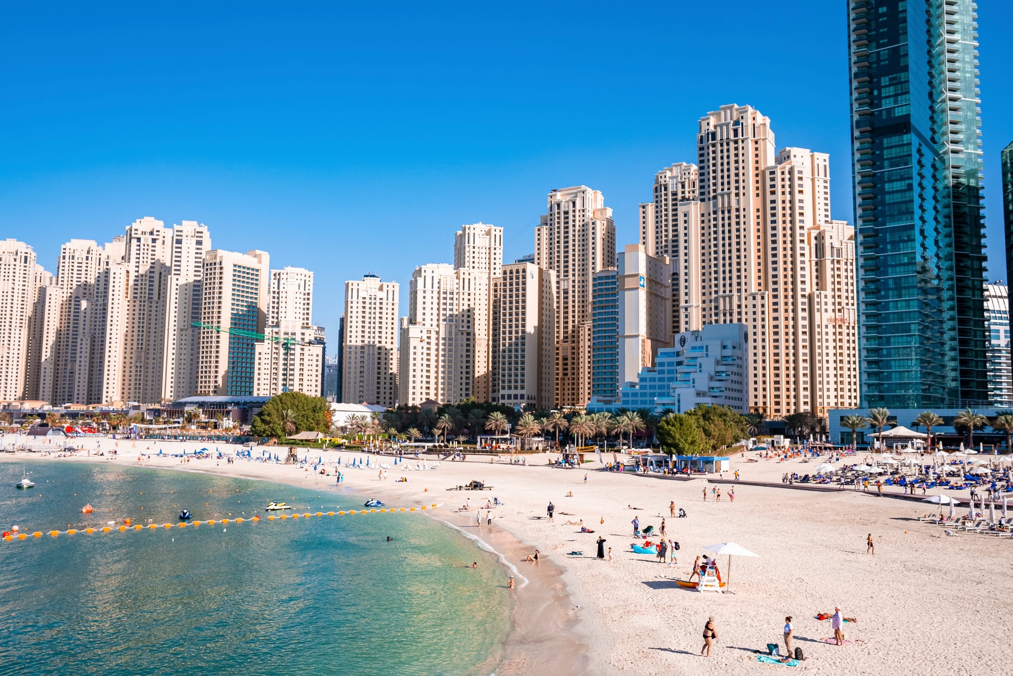 UAE Golden Visa by real estate investment