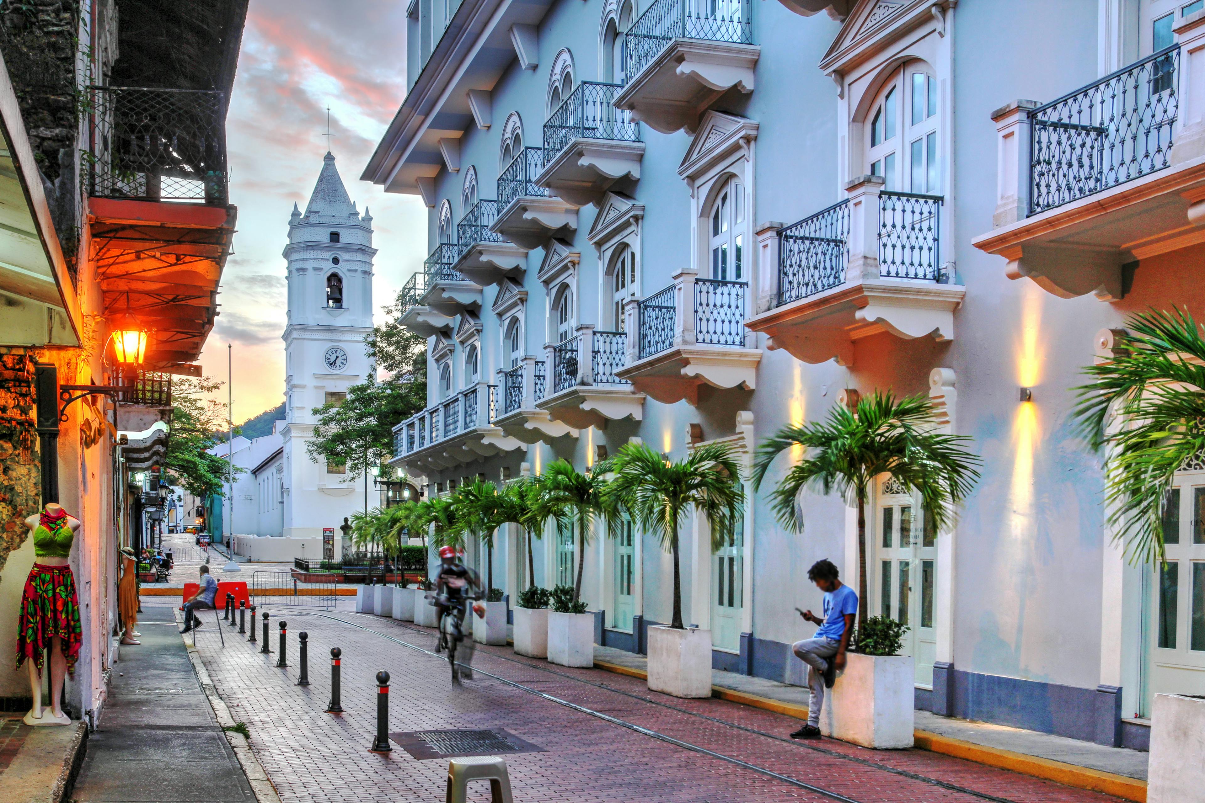 Three Investment Routes to Obtain Panama Golden Visa